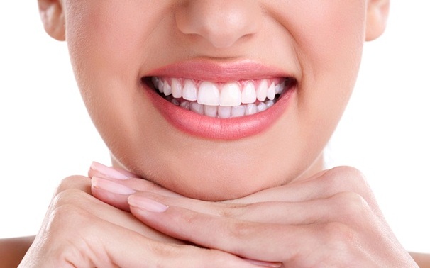  Làm thế nào để có hàm răng thẳng mà không cần niềng răng?