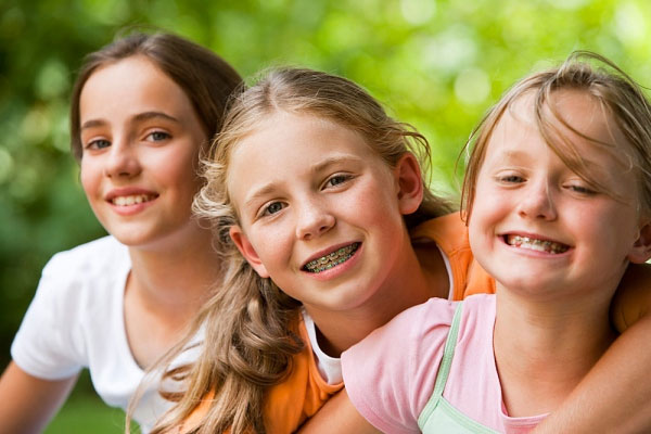  Những rủi ro niềng răng cho trẻ em